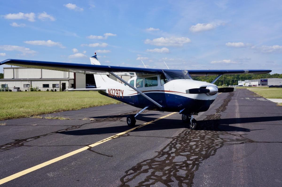 1964 Cessna 210D Photo 7