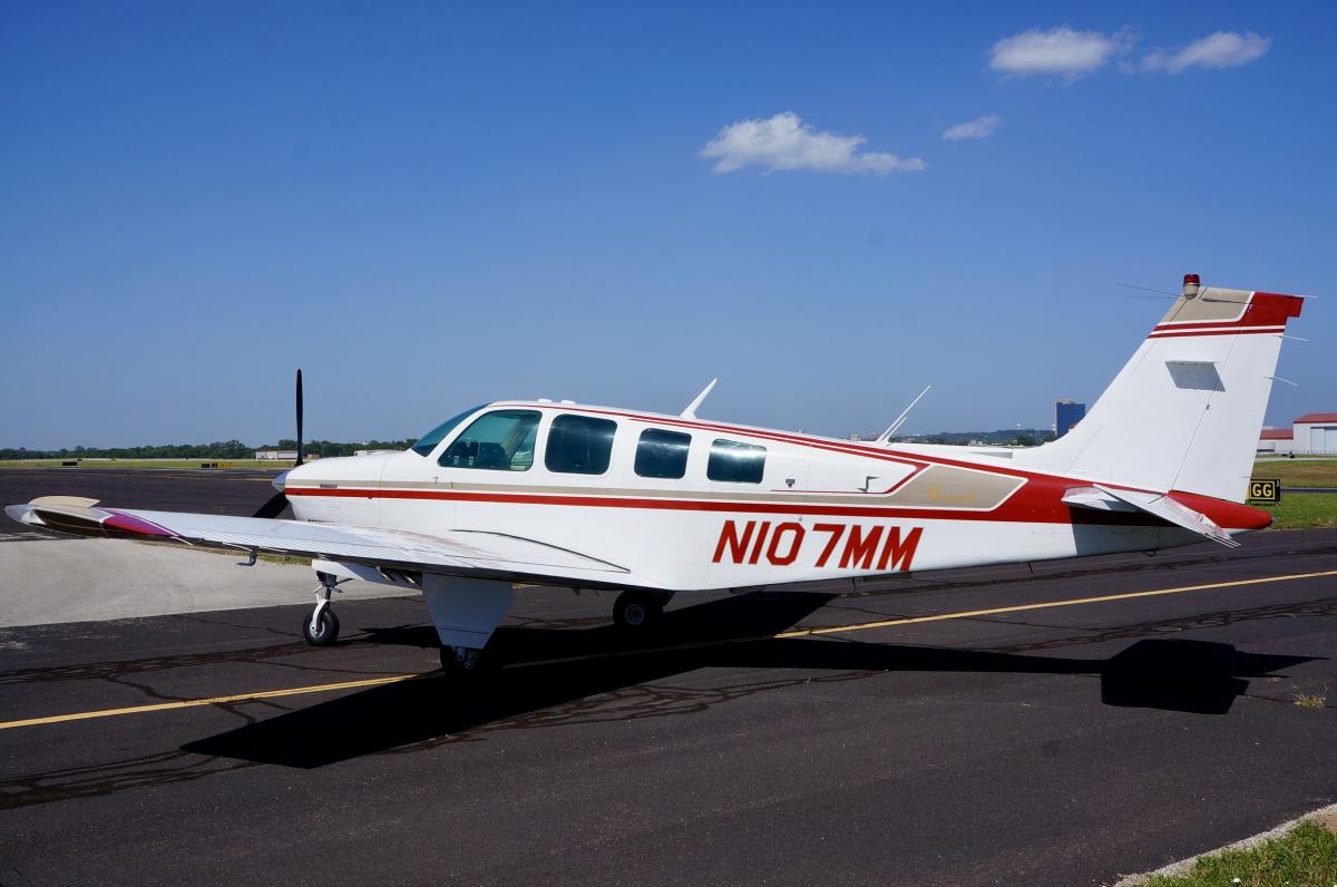 1983 Beechcraft A36 Bonanza Photo 6