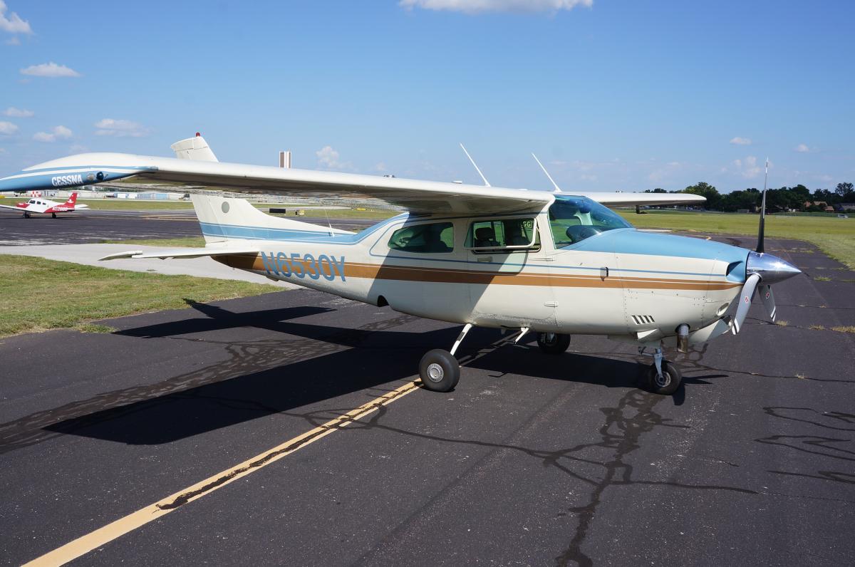1981 Cessna T210N Photo 4