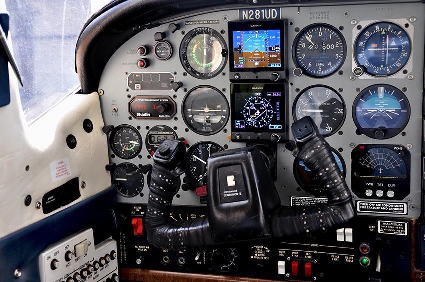 1981 Cessna P210N Photo 2