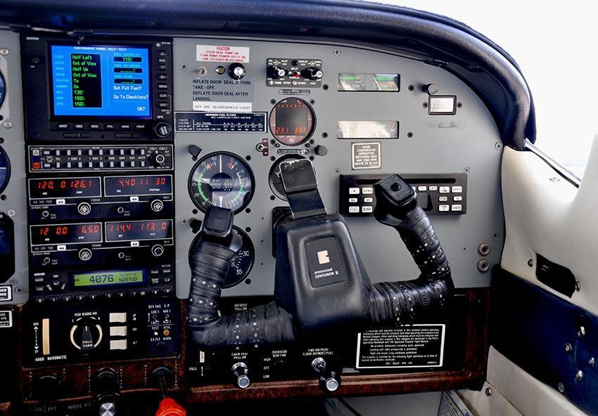 1981 Cessna P210N Photo 4