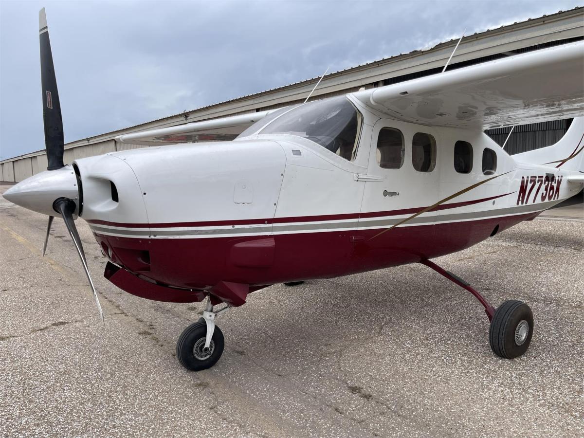 1980 Cessna P210N Photo 5