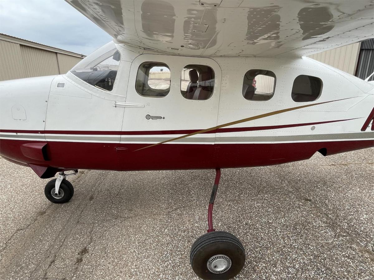 1980 Cessna P210N Photo 7