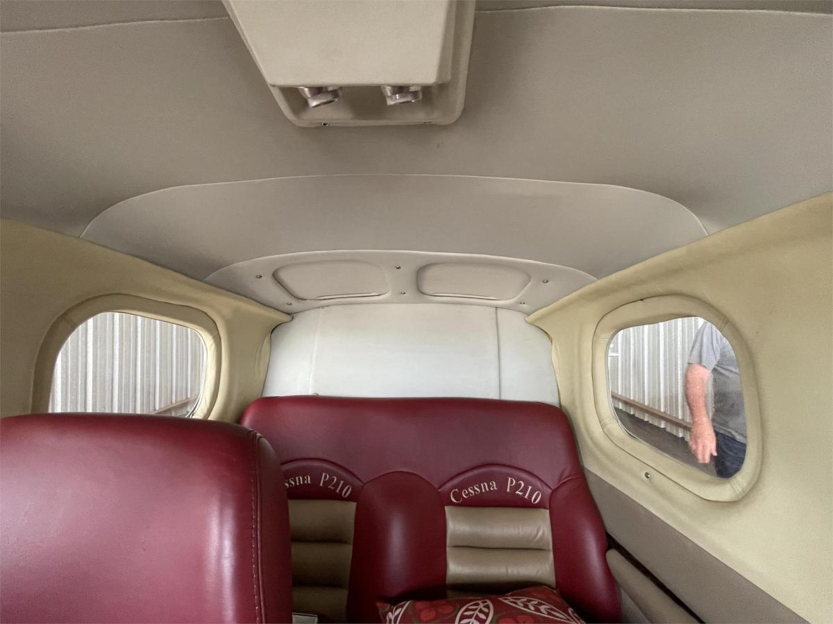 1980 Cessna P210N Photo 7