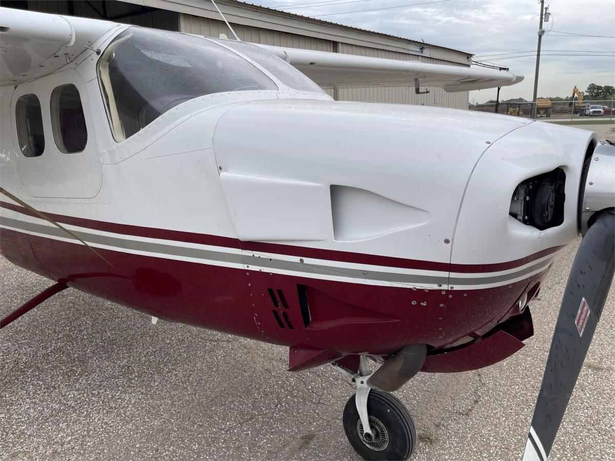 1980 Cessna P210N Photo 5