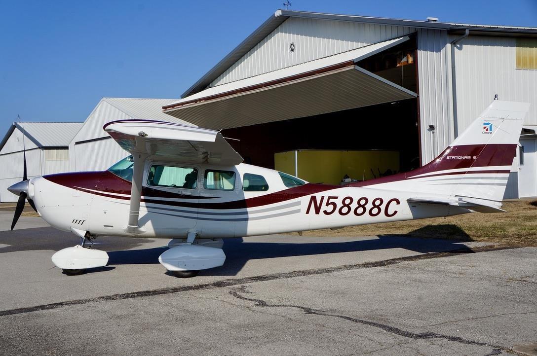 1980 Cessna U206G Photo 5