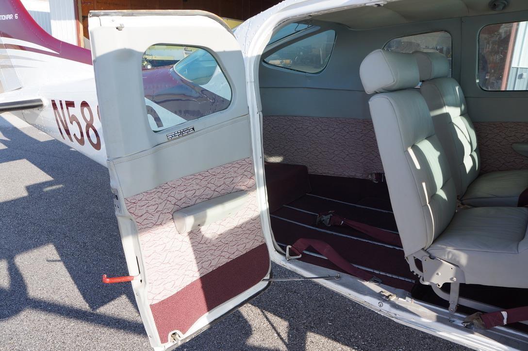 1980 Cessna U206G Photo 4