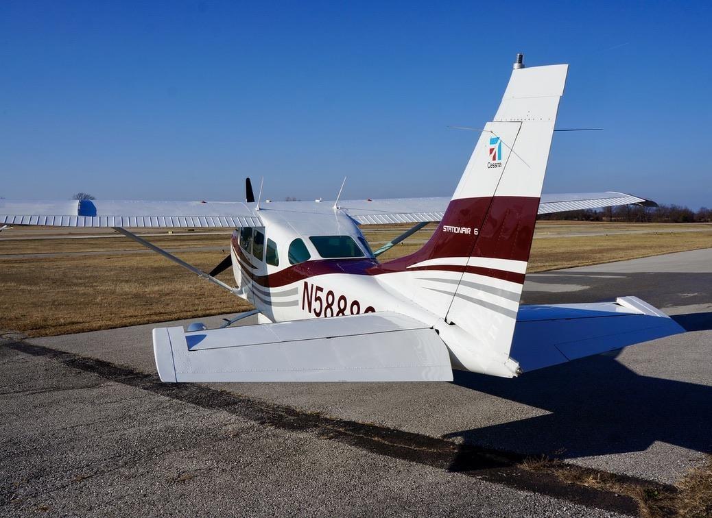 1980 Cessna U206G Photo 3