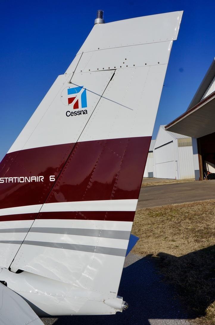 1980 Cessna U206G Photo 4