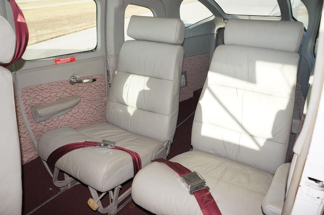 1980 Cessna U206G Photo 5