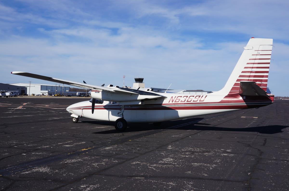 1964 Commander 500B Photo 7