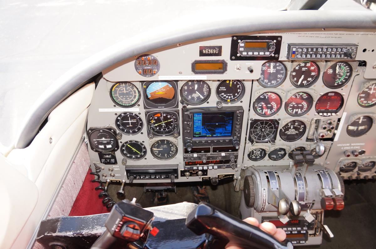 1964 Commander 500B Photo 2