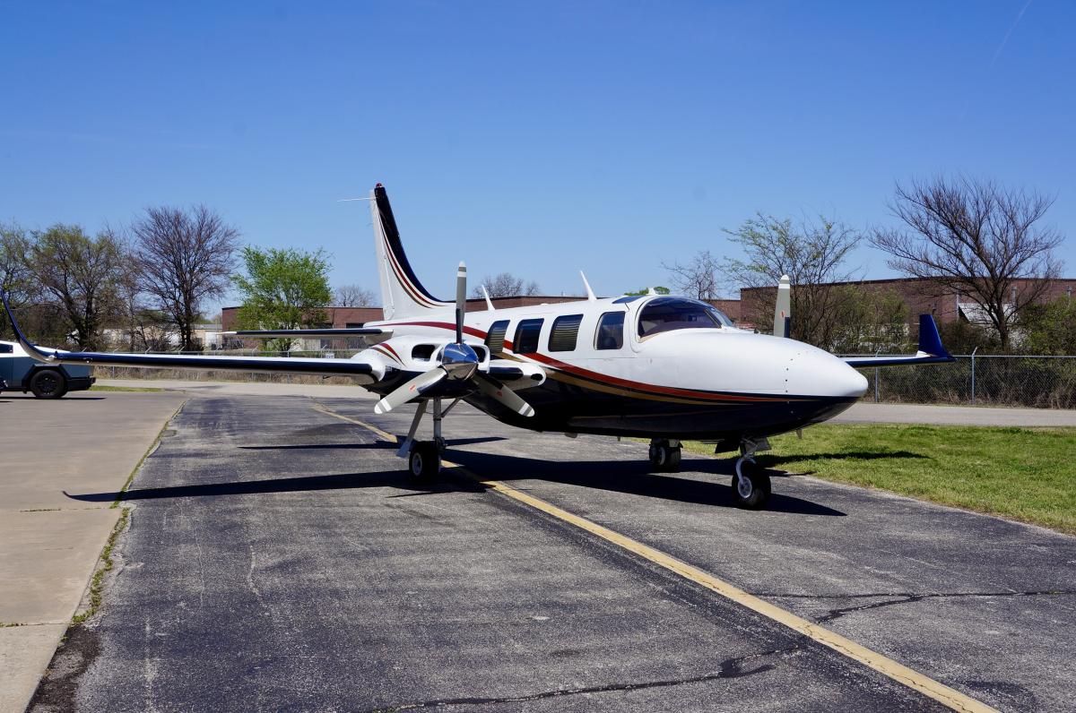 1984 Aerostar 700P Photo 5
