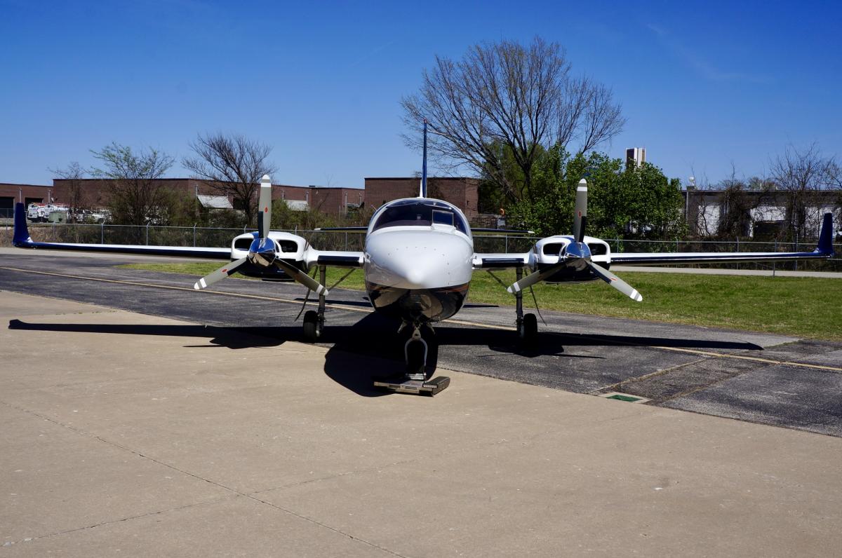 1984 Aerostar 700P Photo 6