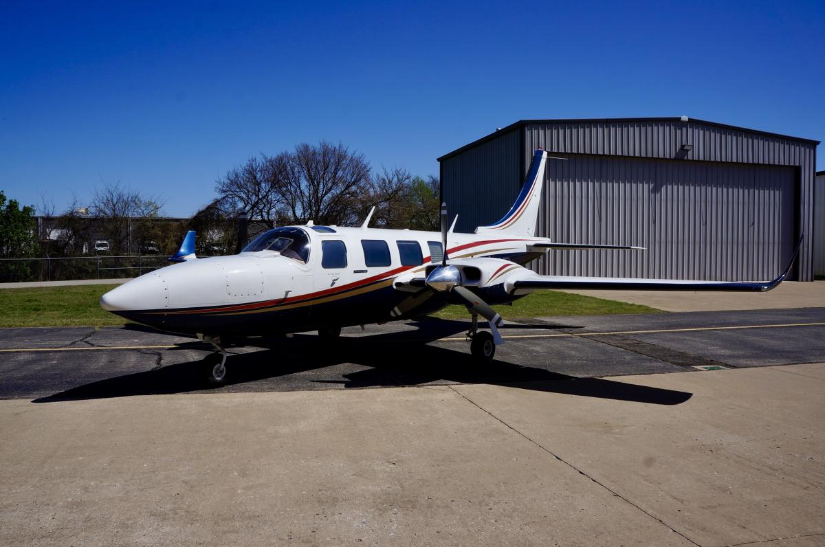 1984 Aerostar 700P Photo 4