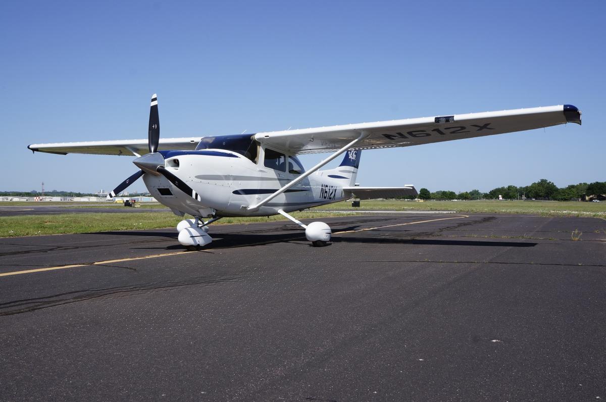 2003 Cessna Turbo 182T Skylane Photo 4