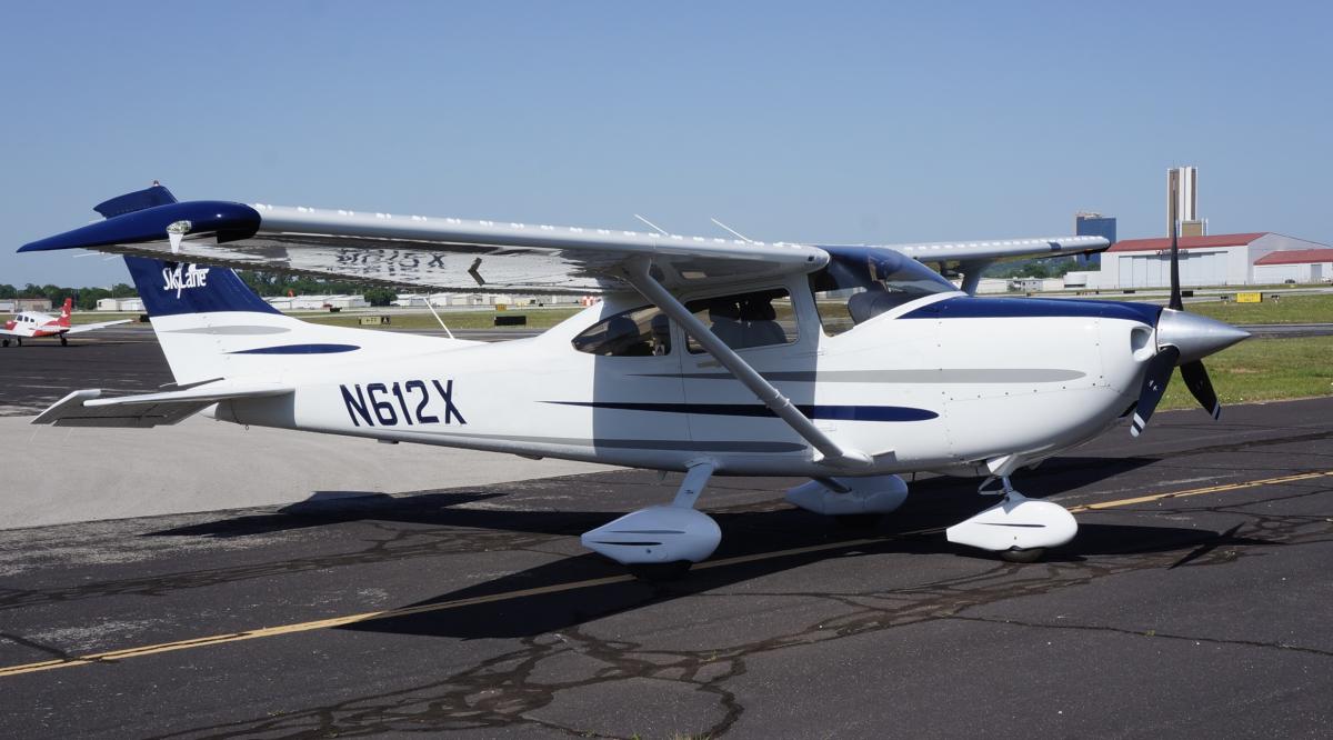 2003 Cessna Turbo 182T Skylane Photo 6