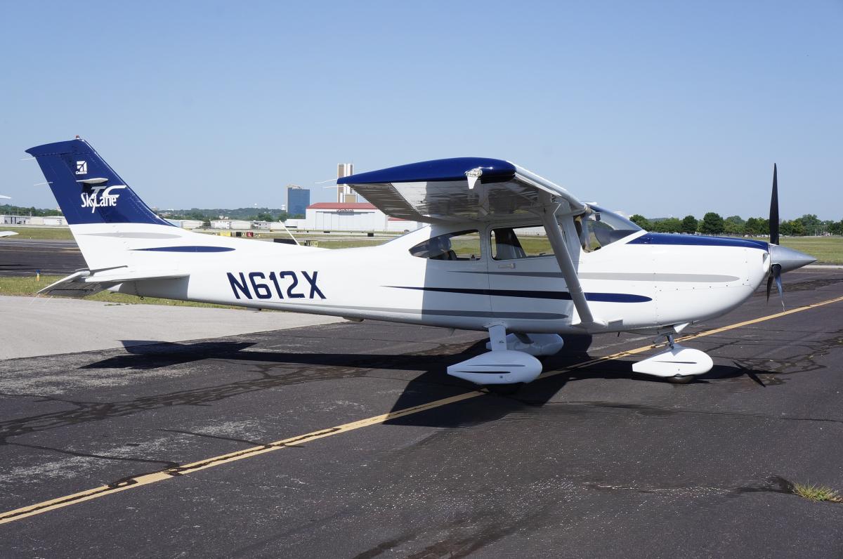 2003 Cessna Turbo 182T Skylane Photo 5