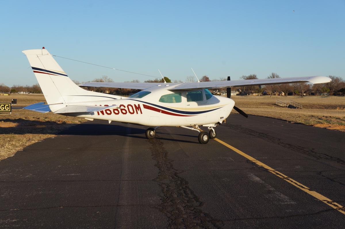 1977 Cessna Turbo 210 Photo 5