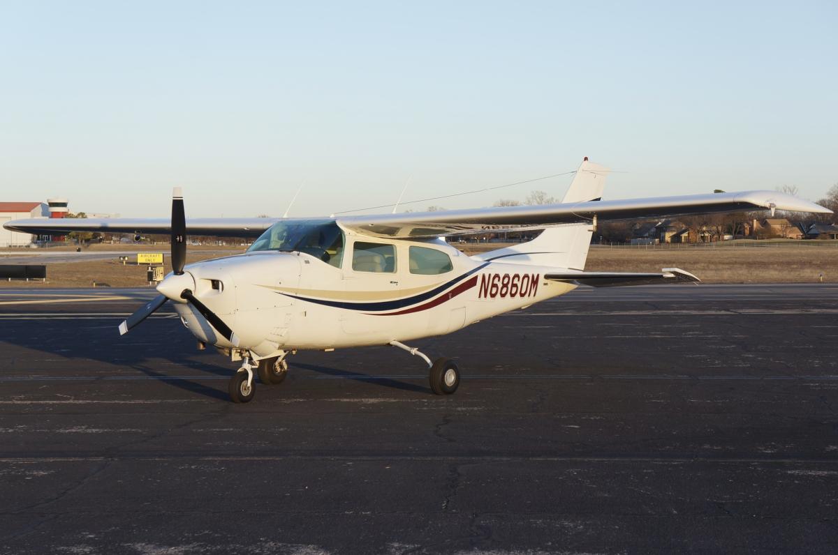 1977 Cessna Turbo 210 Photo 6