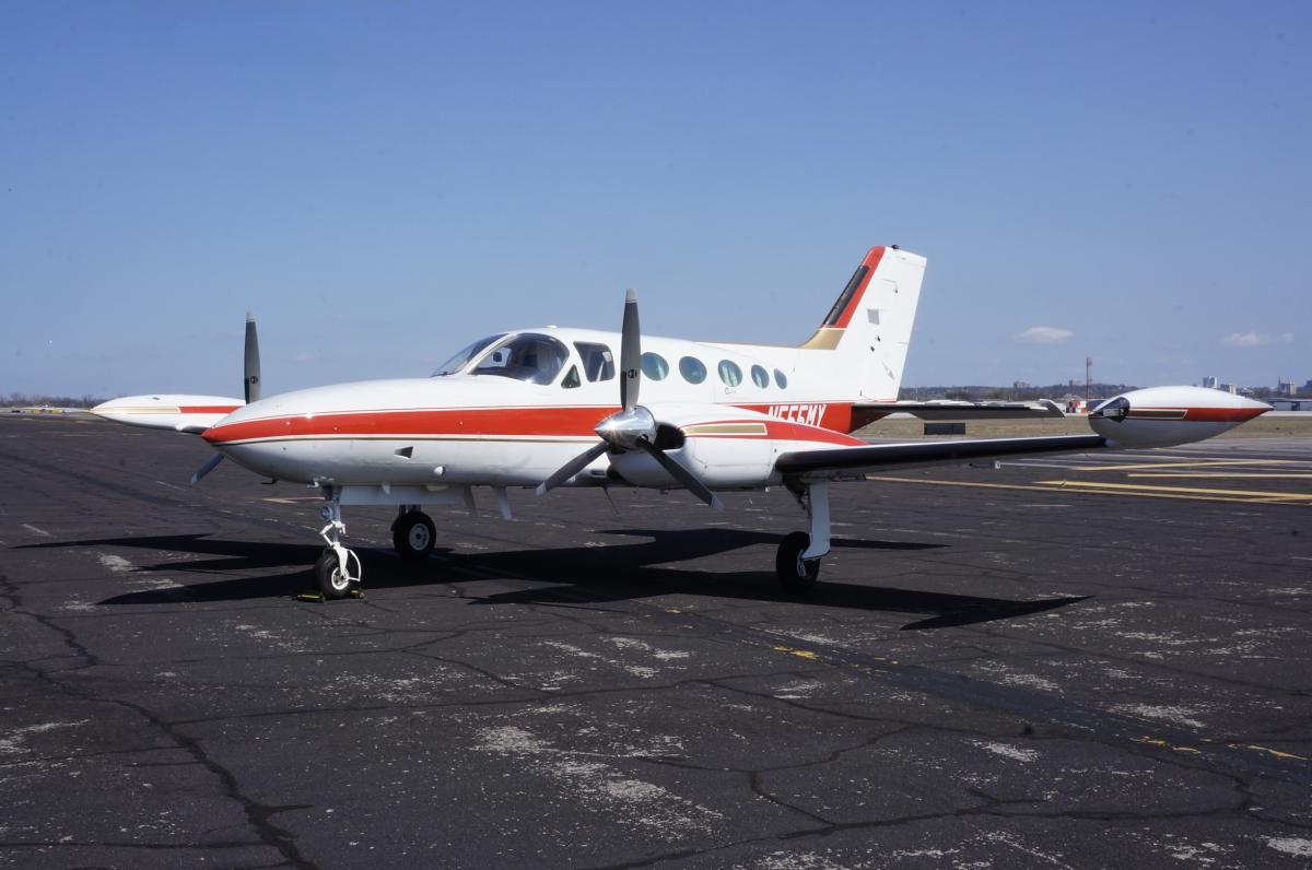 1974 Cessna 421B Photo 2