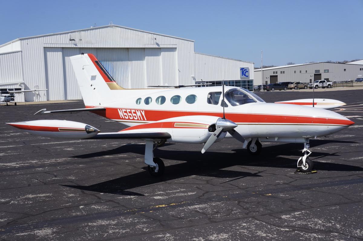 1974 Cessna 421B Photo 2