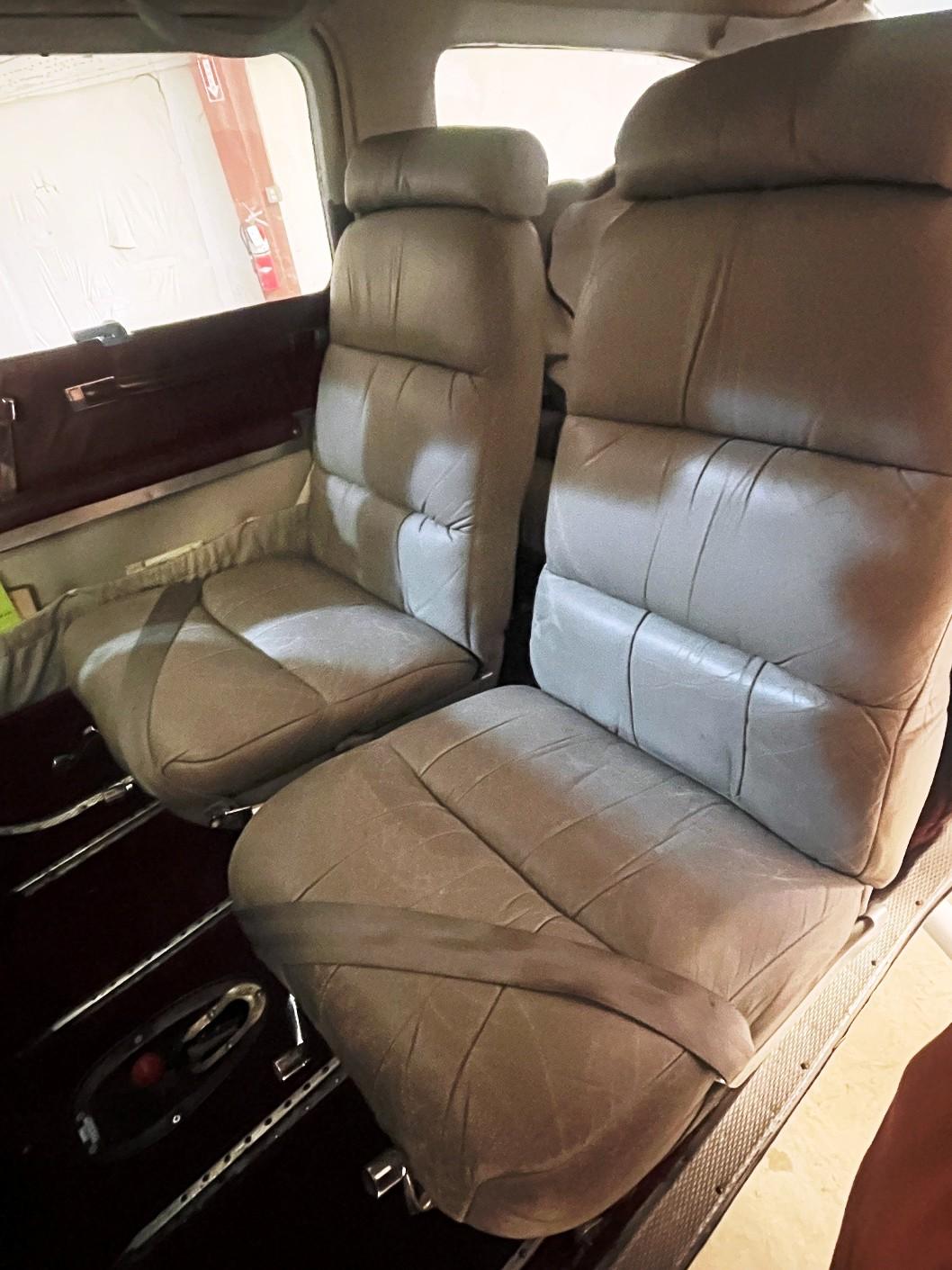 1977 Cessna 210M Photo 7