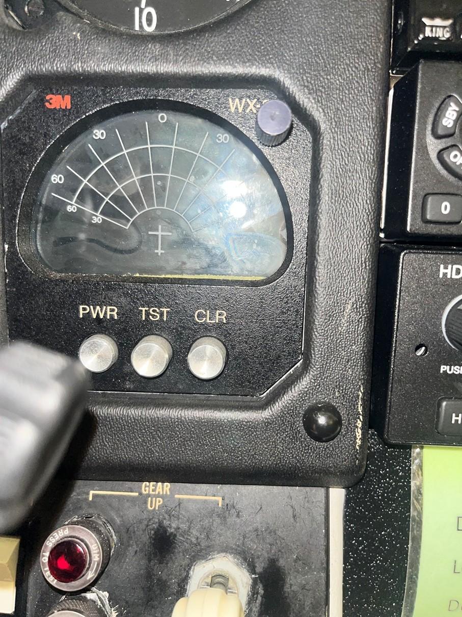 1977 Cessna 210M Photo 5