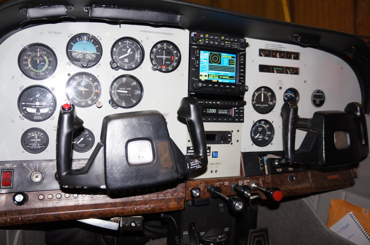 1977 Cessna 182Q Skylane Photo 5