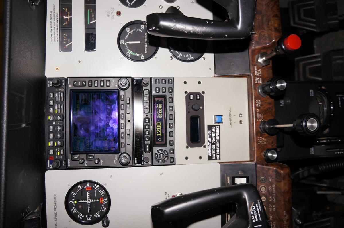 1977 Cessna 182Q Skylane Photo 6