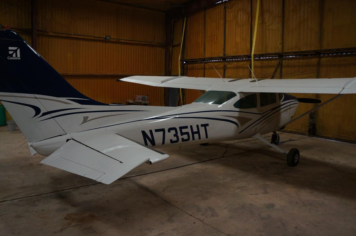 1977 Cessna 182Q Skylane Photo 2