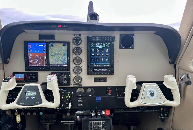 1984 BEECHCRAFT B36TC Photo 6