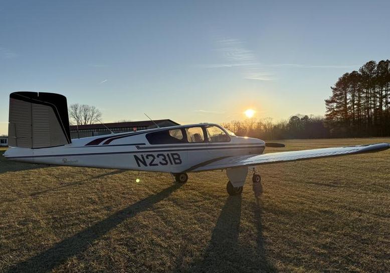 1956 Beech 35G Bonanza Photo 3