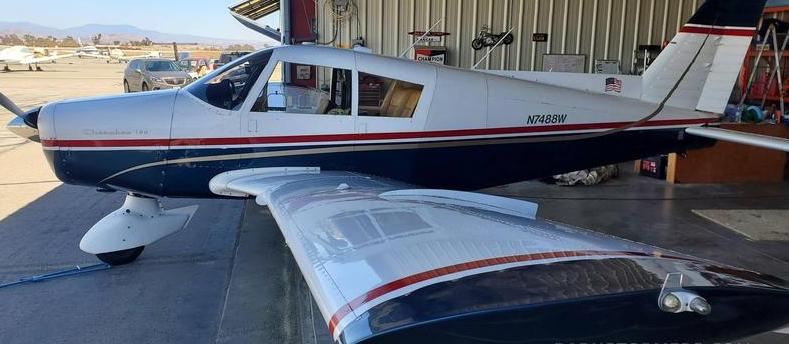 1963 PIPER CHEROKEE 180 Photo 2
