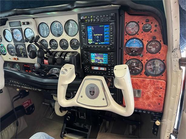 1975 BEECHCRAFT B55 BARON Photo 7