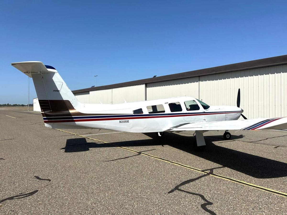 1979 PIPER LANCE II Photo 3