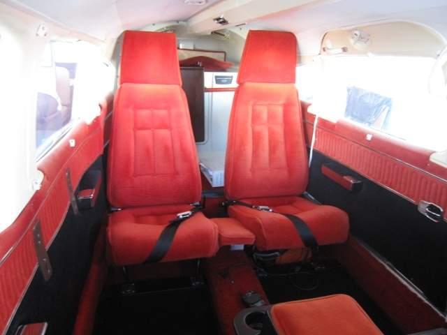 1979 PIPER LANCE II Photo 7