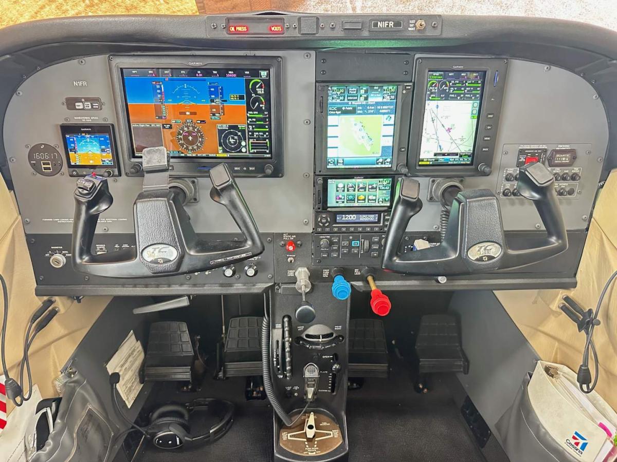 2001 Cessna T182T Photo 4