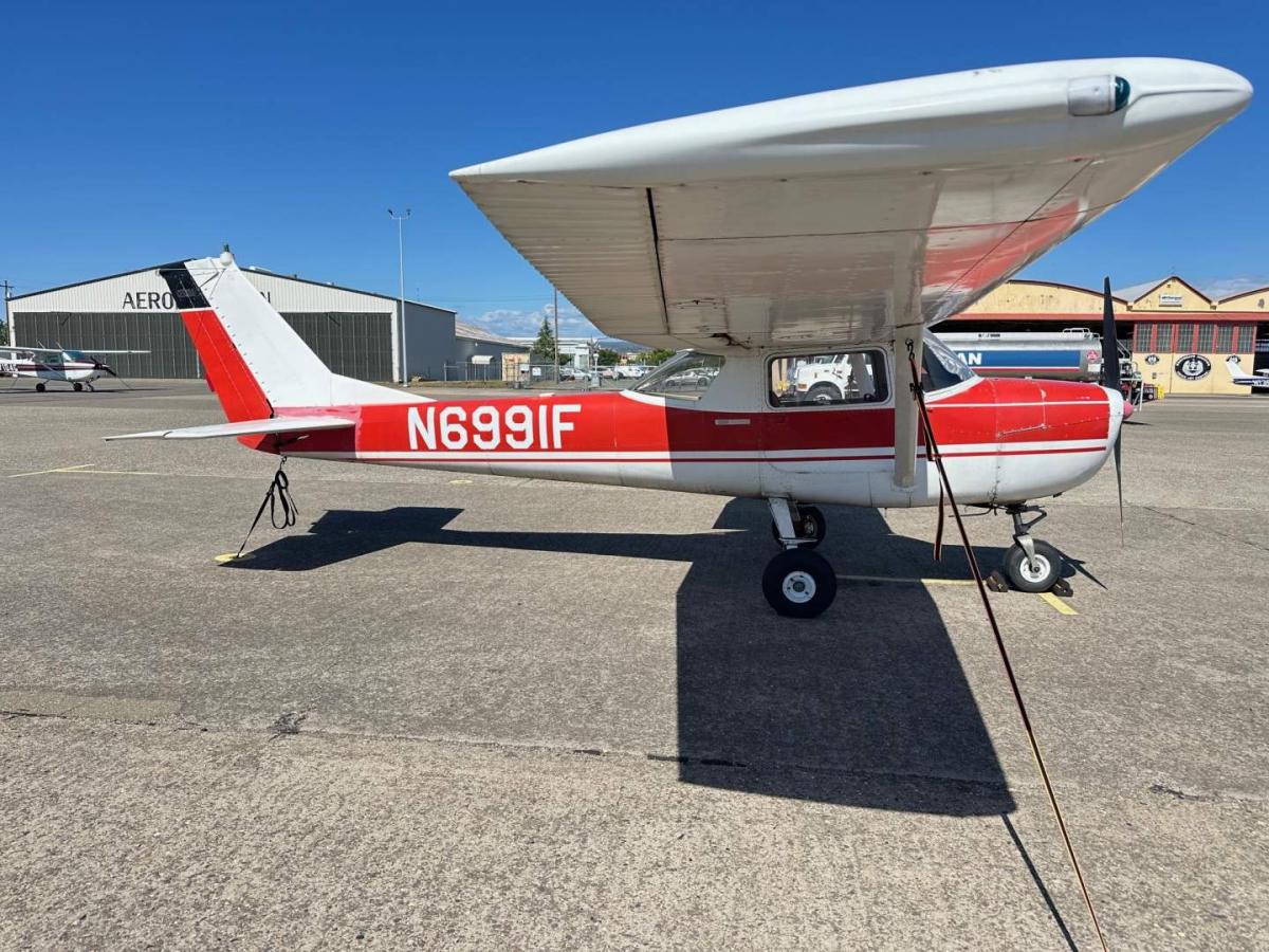 1966 Cessna 150F Photo 2
