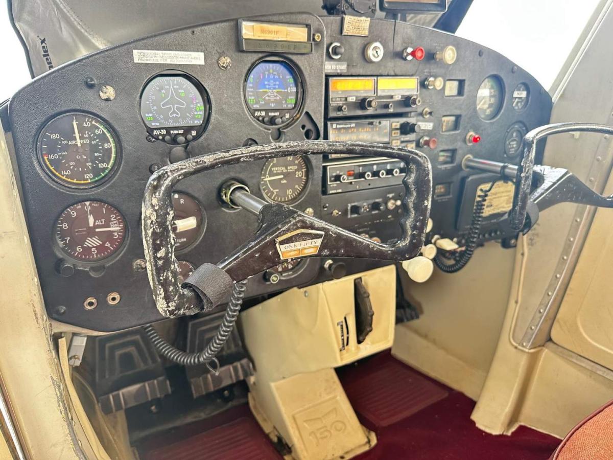 1966 Cessna 150F Photo 5