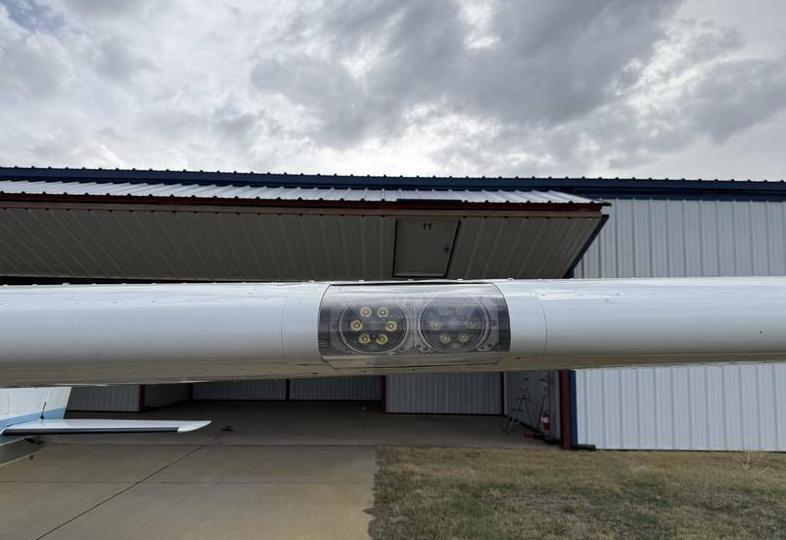 1966 Cessna 150F Photo 4