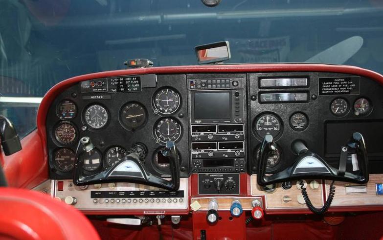 1967 Cessna 182K Photo 5