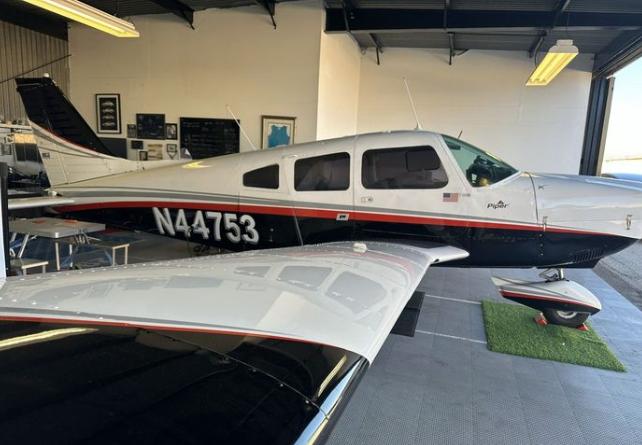 1974 PIPER ARCHER Photo 4