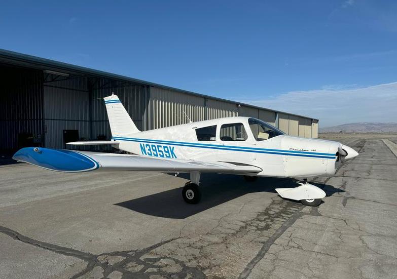 1976 Piper Cherokee 140 Photo 2