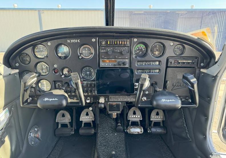 1976 Piper Cherokee 140 Photo 2