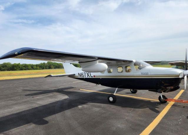 1983 CESSNA P210N Photo 2