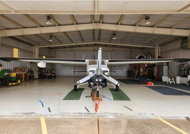 1983 CESSNA P210N Photo 3