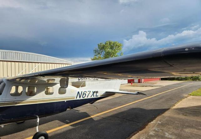 1983 CESSNA P210N Photo 6