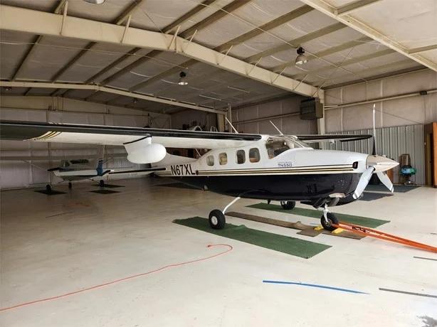 1983 CESSNA P210N Photo 4
