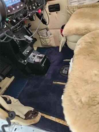 1983 CESSNA P210N Photo 3